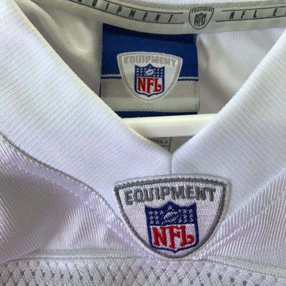 Tony Romo Jersey - Picture 5 of 8